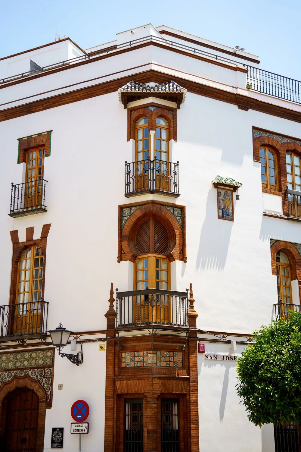 Belle demeure ancienne à la façade rénovée